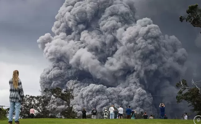 火山之畔的优雅挥杆：在夏威夷基拉韦厄的烈焰旁挑战十八洞-第3张图片-康盛风体育资讯官网 - 专业体育赛事报道与运动服饰潮流指南平台