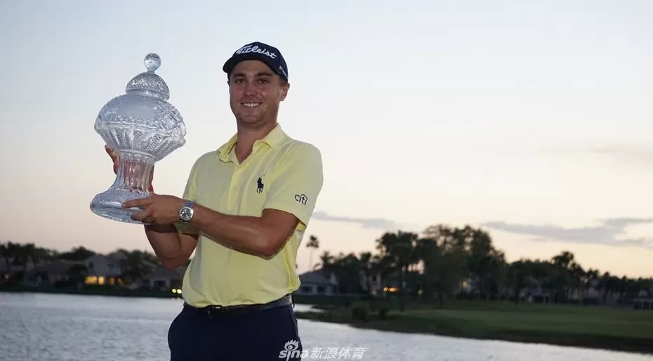 王者归来与新王登基：绿茵场上的传承与对决-第1张图片-康盛风体育资讯官网 - 专业体育赛事报道与运动服饰潮流指南平台