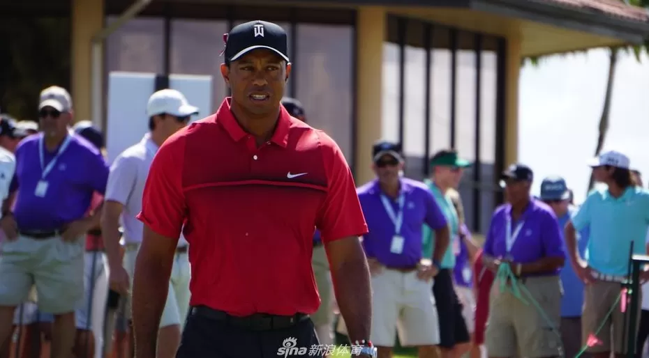 王者归来与新王登基：绿茵场上的传承与对决-第5张图片-康盛风体育资讯官网 - 专业体育赛事报道与运动服饰潮流指南平台