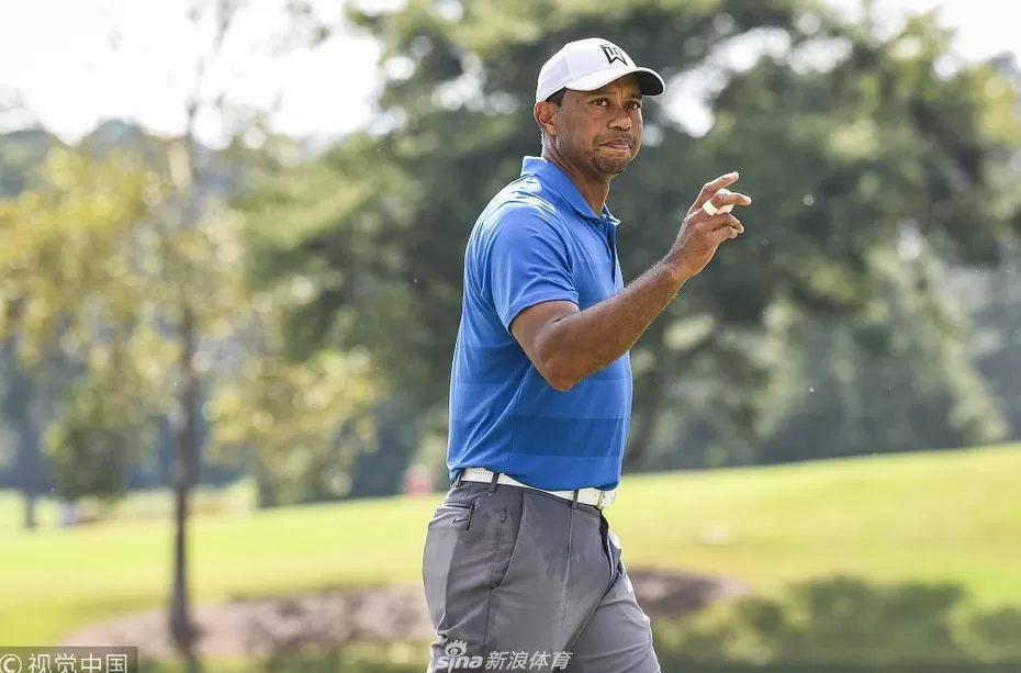 王者归来伍兹领先三杆剑指巡回锦标赛冠军荣耀-第1张图片-康盛风体育资讯官网 - 专业体育赛事报道与运动服饰潮流指南平台