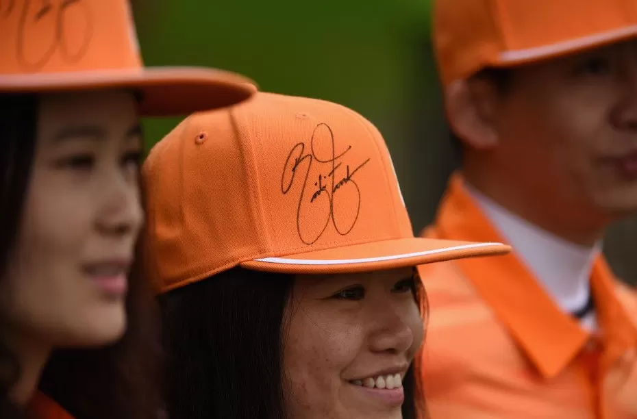 汇丰冠军赛高球盛宴：球星闪耀与幕后英雄的荣耀-第1张图片-康盛风体育资讯官网 - 专业体育赛事报道与运动服饰潮流指南平台