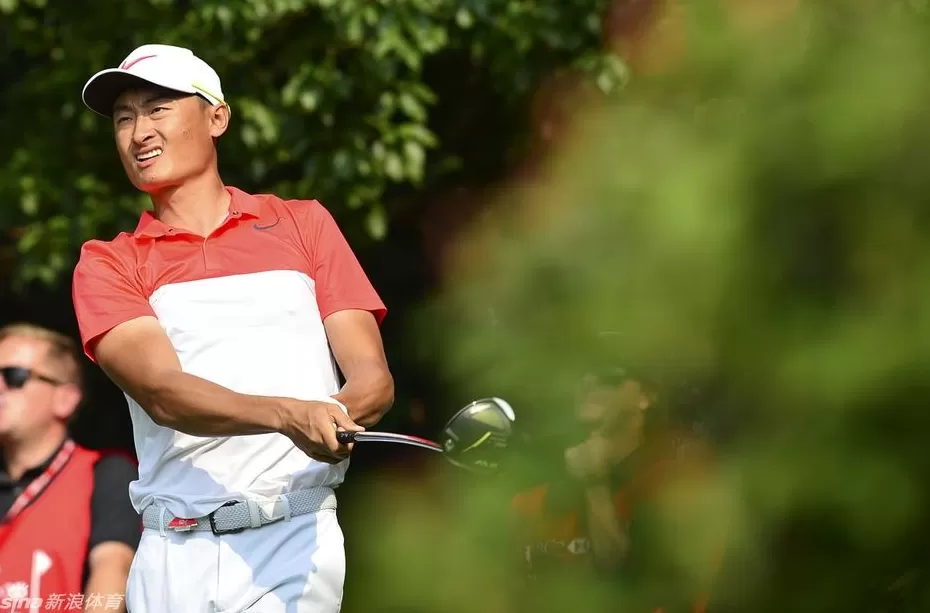 汇聚星辉高球盛宴 劳力士见证传奇时刻-第2张图片-康盛风体育资讯官网 - 专业体育赛事报道与运动服饰潮流指南平台