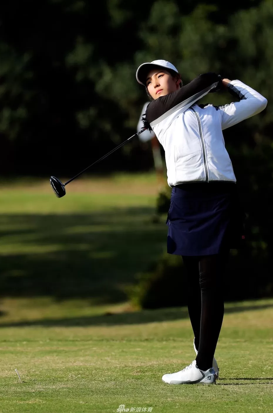 穗城绿茵展英姿 少年挥杆逐梦时-第5张图片-康盛风体育资讯官网 - 专业体育赛事报道与运动服饰潮流指南平台